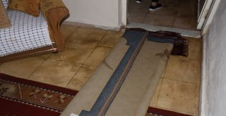 Başkan Alıcıktan Evini Su Basan Vatandaşa Yardım Eli