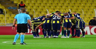 Uefa Avrupa Ligi: Fenerbahçe: 0 - Spartak Trnava: 0 (Maç Devam Ediyor)