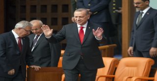 Cumhurbaşkanı Recep Tayyip Erdoğan, Yemin Töreninin Yapılacağı Tbmm Genel Kuruluna Geldi.