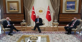 Cumhurbaşkanı Erdoğan, Bbva Yönetim Kurulu Başkanı Gonzalez İle Bir Araya Geldi