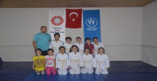 Bozüyük Belediyesi Yaz Spor Okulları Renkli Görüntülere Sahne Oluyor