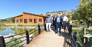Hayvanat Bahçesinde Son Rötuşlar Yapılıyor