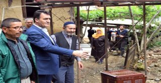 Evi Yıkılan Hasan Amcaya Osmangazi Belediyesi Sahip Çıktı
