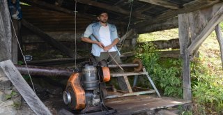 İlkel Teleferikle Metrelerce Yükseklikte Ölümüne Yolculuk