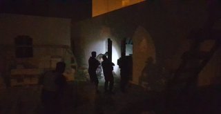 Silah Sesleri Polisi Alarma Geçirdi