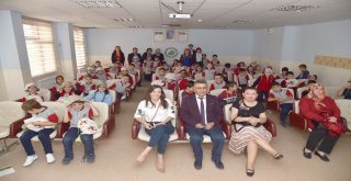 Altındağda Öğrencilerin Hayvan Sevgisi