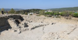 Maydos Kilisetepe Höyüğünde 4 Bin Yıllık Savunma Duvarı Kalıntıları Bulundu