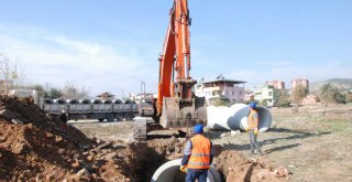 Kozan'ın kronik yağmur suyu sorunu ortadan kaldırılıyor