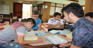 Camide Düzenlenen Zeka Oyunları Çocukları Kuran Kursuna Çekiyor