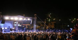 Uçhisarda Ücretsiz Konser Düzenledi