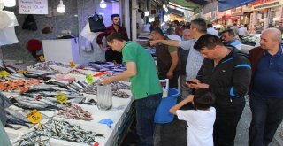 Balıkçılar Kestane Karasını Bekliyor