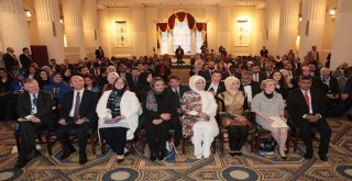 Emine Erdoğana Londrada “İnsani Hizmet Takdir Ödülü” Verildi