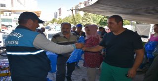 Şahinbeyde 280 Bin Adet Kurban Atık Poşeti Dağıtıldı