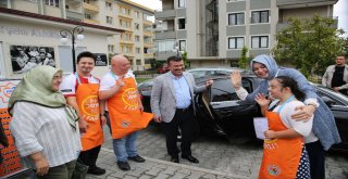 Melek Yüzlüler İş Başı Yapıyor