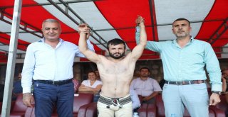 Karakucak Güreşleri Silifkede Devam Etti