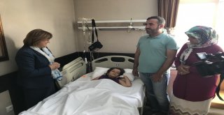 Küçük Ezginin İlk Ziyaretçisi Fatma Şahin Oldu