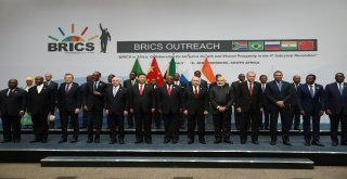 Erdoğan Brıcs Zirvesinde Aile Fotoğrafına Katıldı