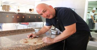 Çeşmede Dünya Standartlarında 500 Tllik Pizza