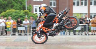 Motosiklet Festivalinde Yürekleri Ağza Getiren An