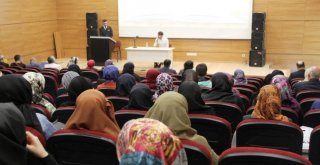 Dpü İslami İlimler Fakültesinde Oryantasyon Eğitimi
