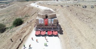 Tarihi Artuklu Hamamı Yeni Yerine Taşındı