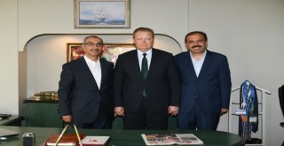 Vali Yavuz Ve Milletvekili Balta, Türkiye Gazetesi Ve İhlas Pazarlama İl Temsilciliğini Ziyaret Etti