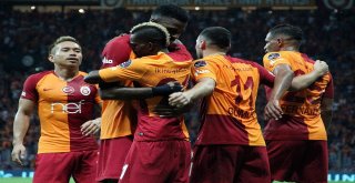 Spor Toto Süper Lig: Galatasaray: 1 - Göztepe: 0 (İlk Yarı)