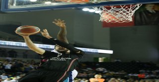 Tahincioğlu Basketbol Süper Ligi: Türk Telekom: 74 - Beşiktaş Sompo Japan: 66