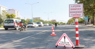 Adıyamanda Emniyet Kemeri Ve Cep Telefonu Uygulaması Yapıldı