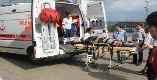 Trabzonda Kamyondan Kayan Direk Halk Otobüsünün İçine Girdi: 2 Ölü, 8 Yaralı