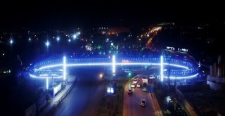 Büyükşehir Olimpiyat Kentini Işıl Işıl Aydınlattı