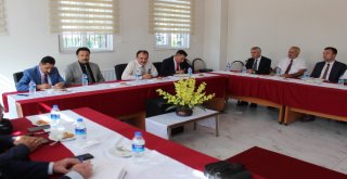 Aydında Başarılı Okulların Müdürleri Ödüllendirildi