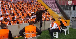Maçlarda Görev Yapan Güvenliklere Uygulamalı Eğitim