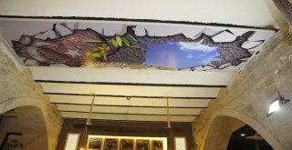 Tarihi Lokantaya Roketli Saldırının Görüntüleri Ortaya Çıktı