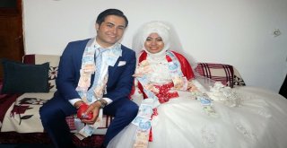 Yozgatta, Cumhurbaşkanı Erdoğan Sevdalısı Endonezyalı Geline Türk Usulü Düğün Yapıldı