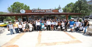 Pamukkalede Gençler İngilizce Konuşmayı Öğreniyor