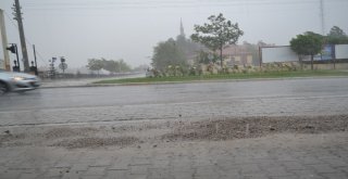 Şuhutta Şiddetli Yağmur, Dolu Ve Fırtına Zor Anlar Yaşattı