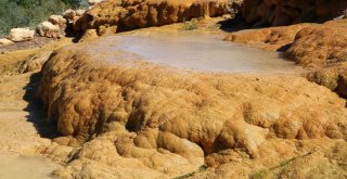 Pamukkale Değil, Altınkale