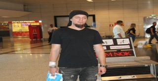 Kobra Yılanının Isırdığı Aref Ghafouri, Türkiyeye Döndü