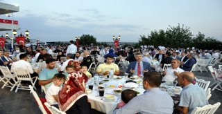 Şehit Ve Gazi Aileleri 15 Temmuz Yemeğinde Buluştu