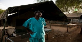 Güney Sudanlı Doktor Bm Mülteci Ödülünü Kazandı