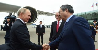 Rusya Devlet Başkanı Putin Azerbaycanda