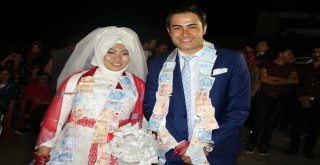 Yozgatta, Cumhurbaşkanı Erdoğan Sevdalısı Endonezyalı Geline Türk Usulü Düğün Yapıldı