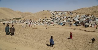 Kuraklığın Vurduğu Afganları Sert Bir Kış Bekliyor
