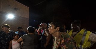 Florence Kasırgası Carolina Sahillerine Yaklaşıyor