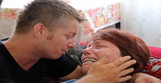 Vefalı Gencin Felç Geçiren Annesinin Tedavisine Başlandı