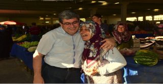 Başkan Can Pazar Esnafı İle Bir Araya Geldi