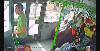 Otobüs Şoförü Kalp Krizi Geçiren Kadının Hayatını Böyle Kurtardı