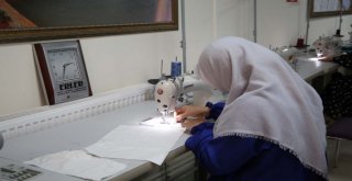 Kadınlar İş Hayatına Kazandırılıyor
