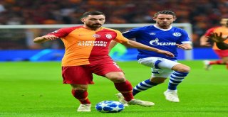 Uefa Şampiyonlar Ligi: Galatasaray: 0 - Schalke 04: 0 (Maç Devam Ediyor)